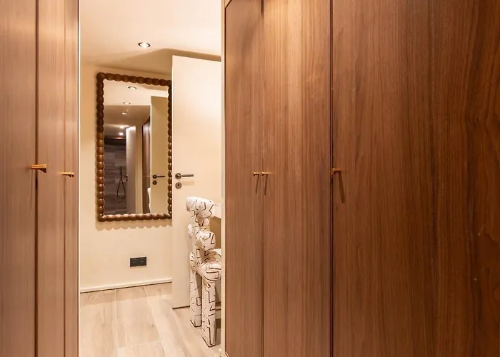 Anjia Collections - Saint Germain