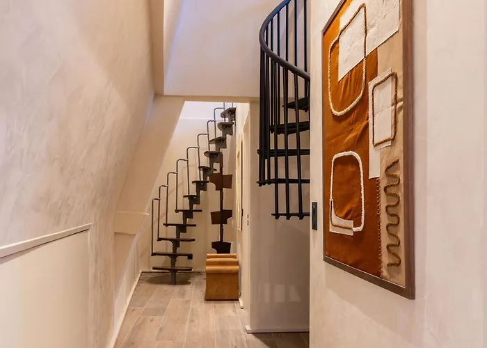 Anjia Collections - Saint Germain Paris