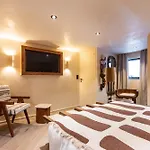 Anjia Collections - Saint Germain Apartment Paris
